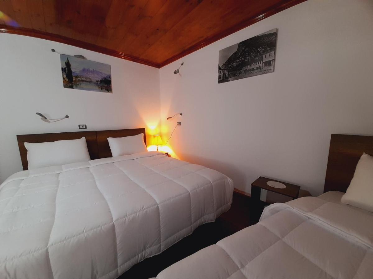 Gorica'S Bridge Hotel Berat Luaran gambar